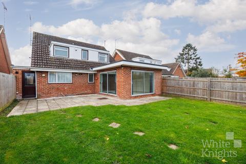 3 bedroom detached house for sale, Askew Drive, Reading RG7