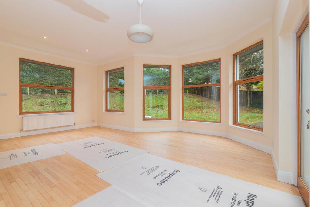 Breakfast Room
