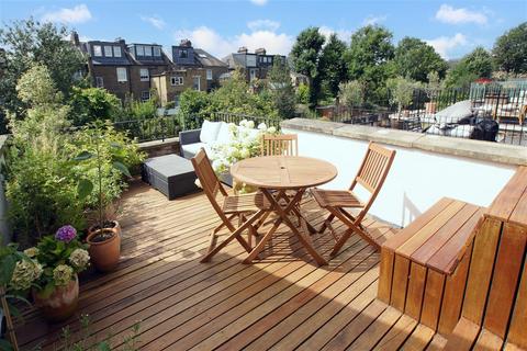 2 bedroom flat for sale, Huddleston Road, London