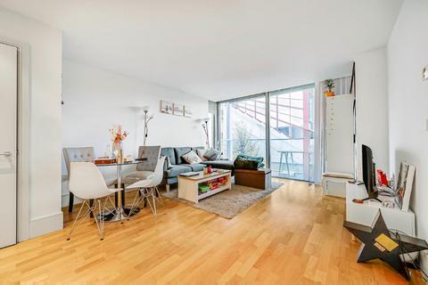 2 bedroom flat for sale, Highbury stadium Square, Highbury