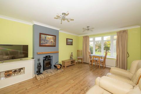 2 bedroom semi-detached bungalow for sale, Hunters Chase, Herne Bay, CT6