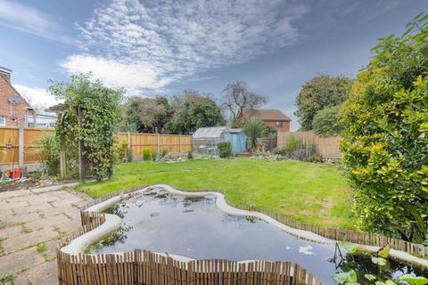 2 bedroom semi-detached bungalow for sale, Hunters Chase, Herne Bay, CT6