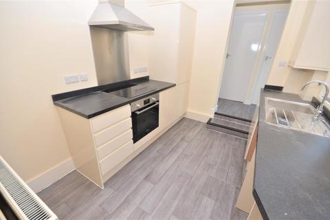 3 bedroom terraced house for sale, Richmond Hill, Luton, LU2 7JG