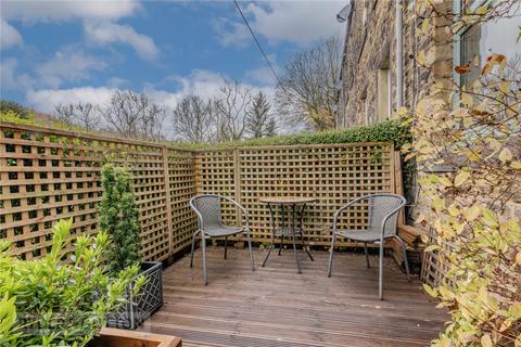 4 bedroom end of terrace house for sale, Dobcross New Road, Dobcross, Saddleworth, OL3