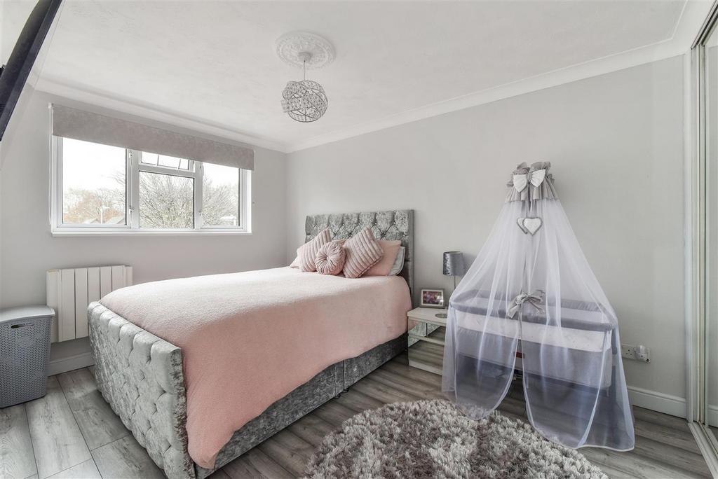 Master Bedroom.jpg