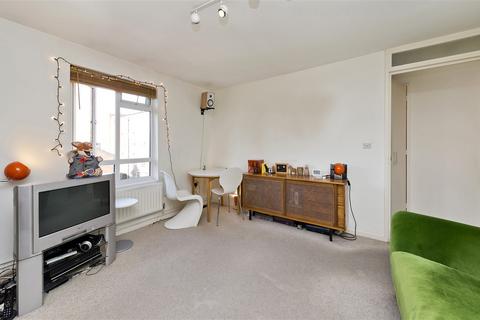 1 bedroom flat to rent, Shepherd's Bush W12 W12