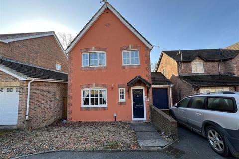 3 bedroom detached house for sale, The Ridings, Aberdare CF44