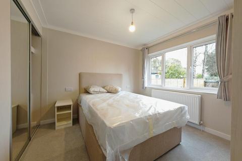 2 bedroom park home for sale, Brownfield Gardens, Maidenhead