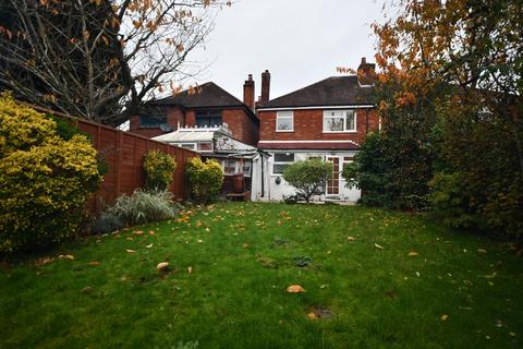 3 bedroom semi-detached house to rent, Newton Road, Birmingham B43