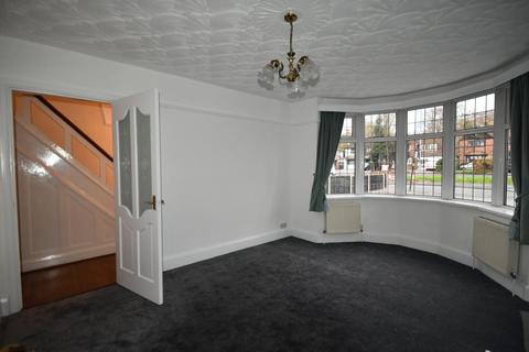 3 bedroom semi-detached house to rent, Newton Road, Birmingham B43