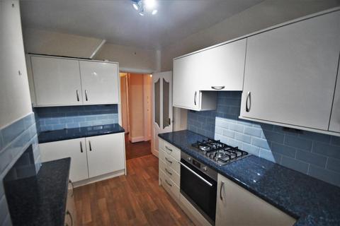 3 bedroom semi-detached house to rent, Newton Road, Birmingham B43