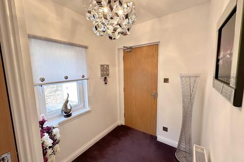 2 bedroom flat for sale, Abbeygreen, Lesmahagow ML11