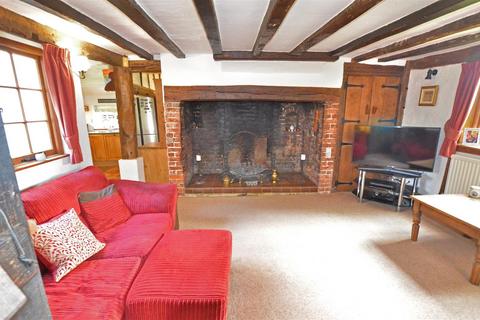 3 bedroom equestrian property for sale, Furnace Lane, Tonbridge TN12