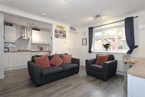 3 bedroom terraced house for sale, Newsham Road, Woking, Surrey, GU21