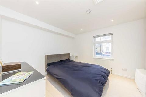 2 bedroom flat for sale, Trafalgar Road, London SE10