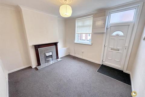 2 bedroom terraced house to rent, Grafton Street, Castleford WF10