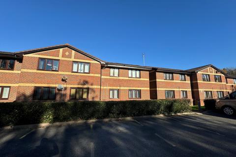 1 bedroom flat for sale, Redlands Lane, Hampshire PO16