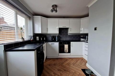 3 bedroom end of terrace house for sale, Campbell Close, Rugeley. WS15 2PP