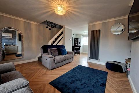 3 bedroom end of terrace house for sale, Campbell Close, Rugeley. WS15 2PP