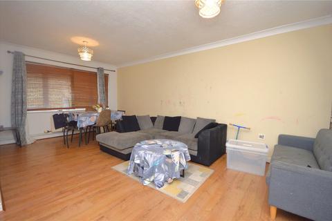 3 bedroom terraced house for sale, Upfield, Swindon, Wiltshire, SN3