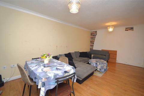 50 Upfield, Swindon, SN3 6PE