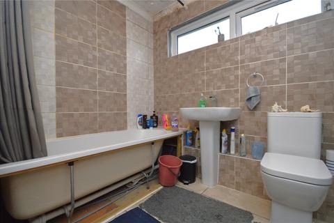 50 Upfield, Swindon, SN3 6PE