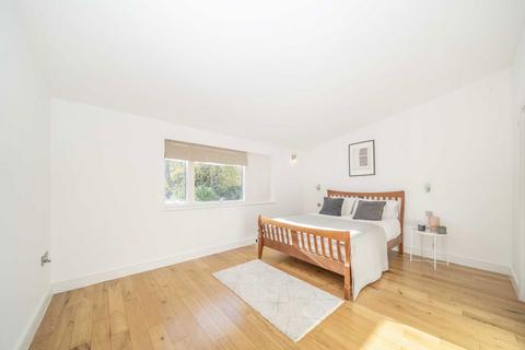 3 bedroom house for sale, Gerards Place, London SW4