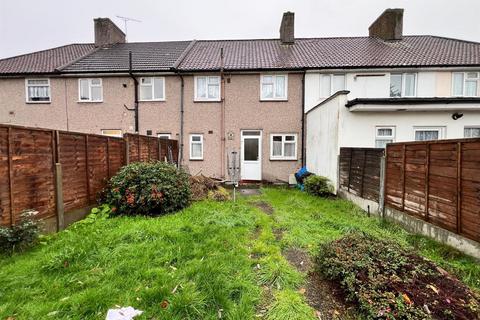 3 bedroom house for sale, Winterbourne Road, Dagenham