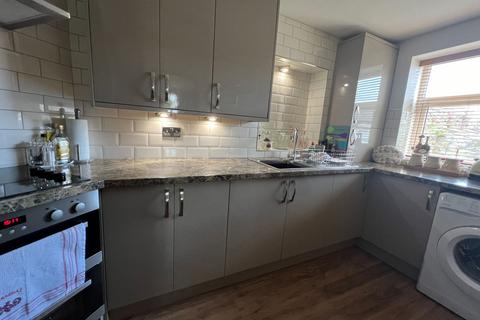 1 bedroom cottage for sale, The Green, Penistone, Sheffield, S36 6BL