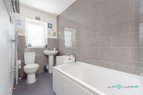 2 bedroom cottage for sale, The Green, Penistone, Sheffield, S36 6BL