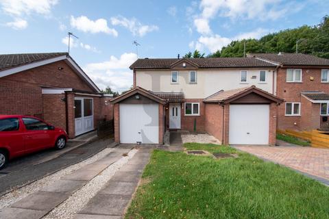 2 bedroom end of terrace house to rent, Sharpley Drive, Anstey Heights