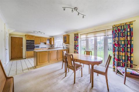 4 bedroom detached house for sale, Templedene Avenue, Surrey TW18