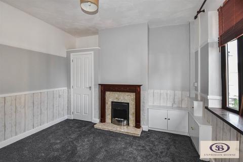 3 bedroom terraced house for sale, Warwick Street, Chesterton, Newcastle