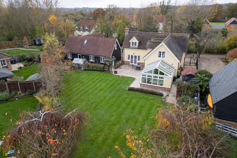 5 bedroom detached house for sale, Bures Road, Sudbury CO10