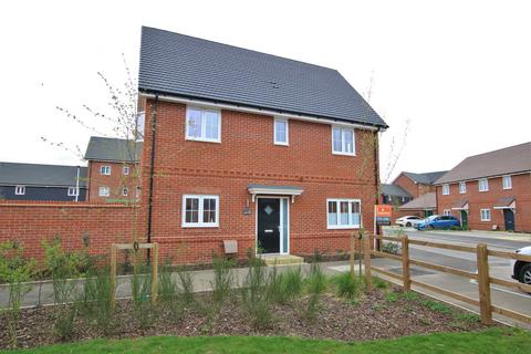 3 bedroom detached house for sale, Dairy Road, Finchwood Park, Wokingham, RG40