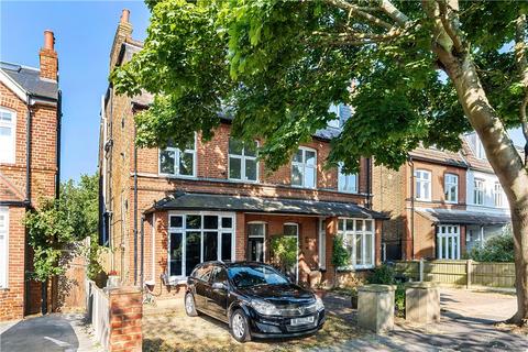 2 bedroom apartment for sale, Cedars Road, Hampton Wick, Kingston upon Thames, KT1