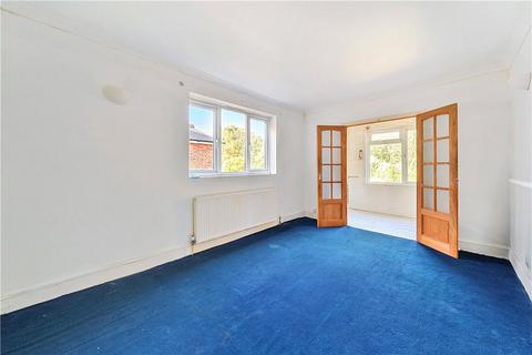 2 bedroom apartment for sale, Cedars Road, Hampton Wick, Kingston upon Thames, KT1