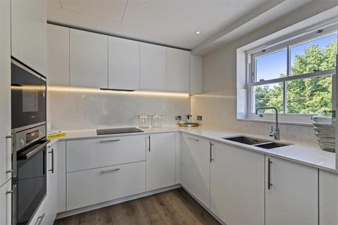 2 bedroom apartment for sale, Mulbery, Lower Teddington Road, Hampton Wick