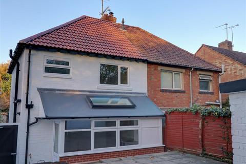 3 bedroom semi-detached house to rent, Scholars Lane, Stratford-Upon-Avon