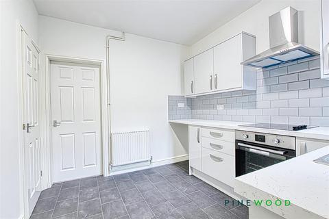 3 bedroom terraced house for sale, Elton Street, Chesterfield S40