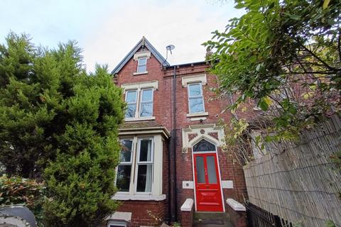 1 bedroom flat to rent, Harehills Avenue, Leeds, West Yorkshire, UK, LS8