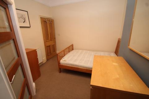 1 bedroom flat to rent, Harehills Avenue, Leeds, West Yorkshire, UK, LS8