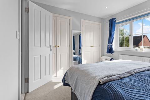 9 Ploughmans Place, Sutton Coldfield, B75 5TR