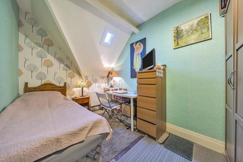 Wynberg Dyffryn Road, Llandrindod Wells, LD1 6AN