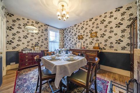 Wynberg Dyffryn Road, Llandrindod Wells, LD1 6AN
