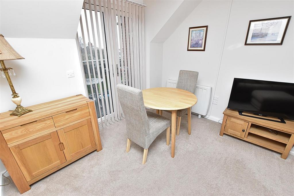 Lounge dining room