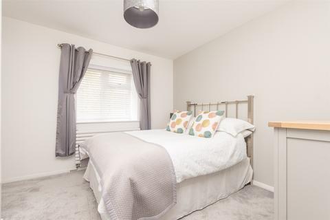 2 bedroom terraced house for sale, Knights Manor Way, Dartford, Kent