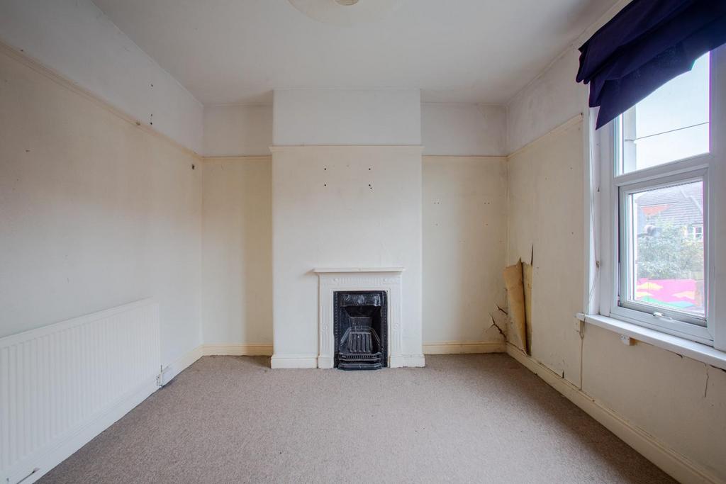 31 Ellicott Road, Horfield-18.jpg