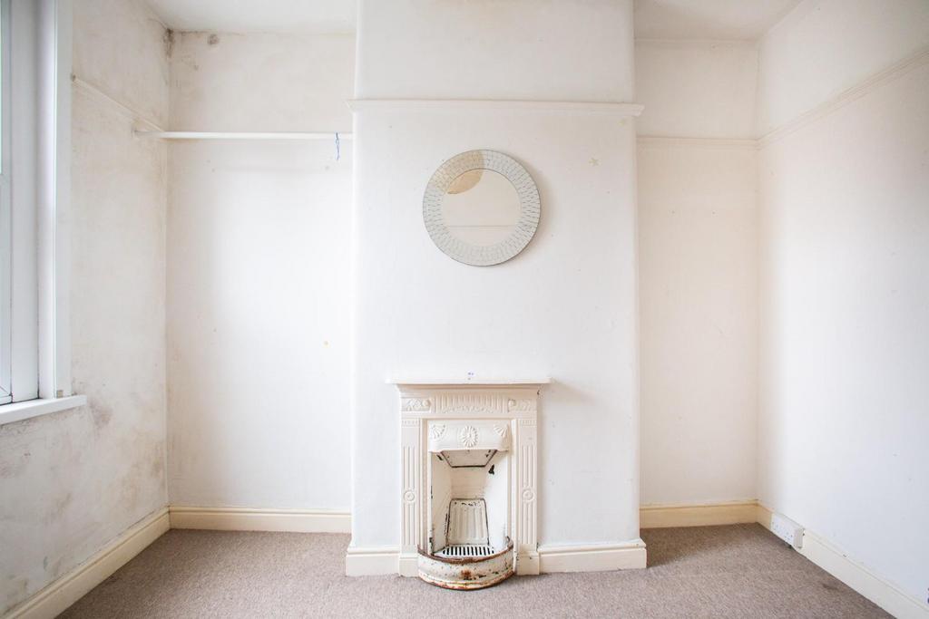 31 Ellicott Road, Horfield-16.jpg