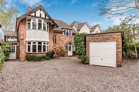 4 bedroom detached house for sale, Streetly Lane, Sutton Coldfield, B74 4TB